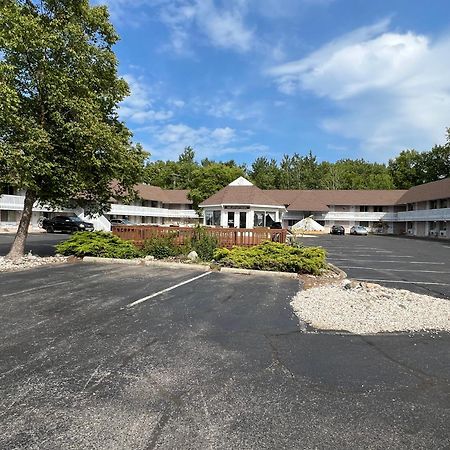 Travelodge By Wyndham Mackinaw City Exteriér fotografie
