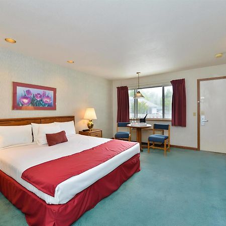 Travelodge By Wyndham Mackinaw City Exteriér fotografie