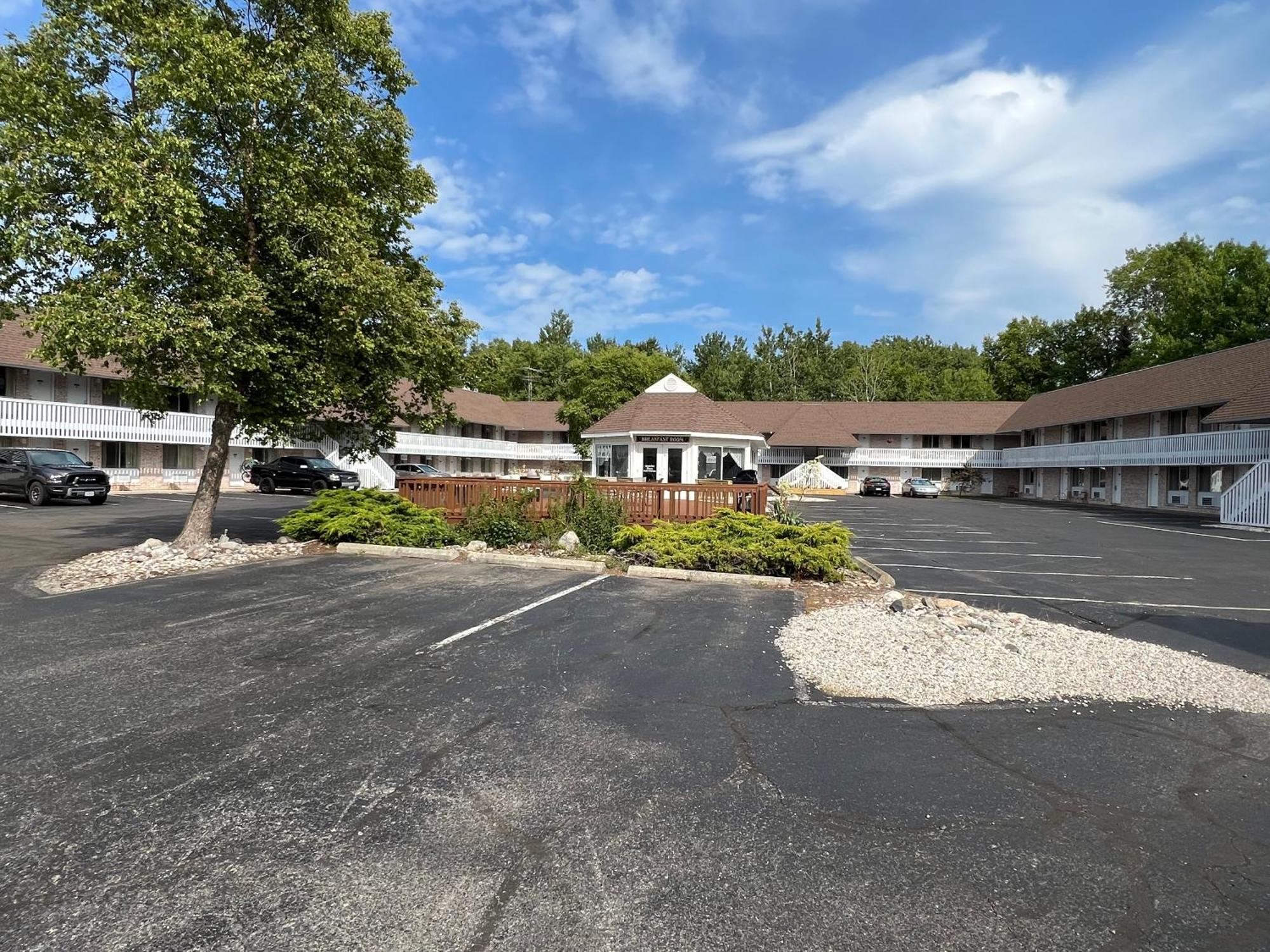 Travelodge By Wyndham Mackinaw City Exteriér fotografie